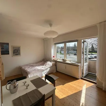 Wonderful In Prime Location דירה
